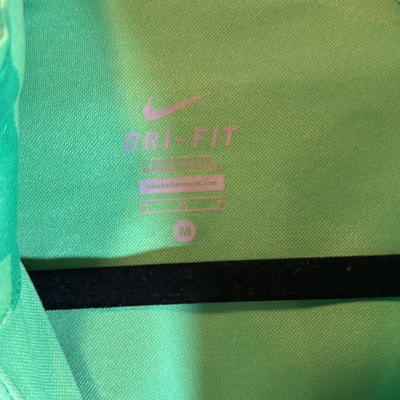 Nike Dri-Fit Medium lime green sport track jacket - Picture 2 of 4